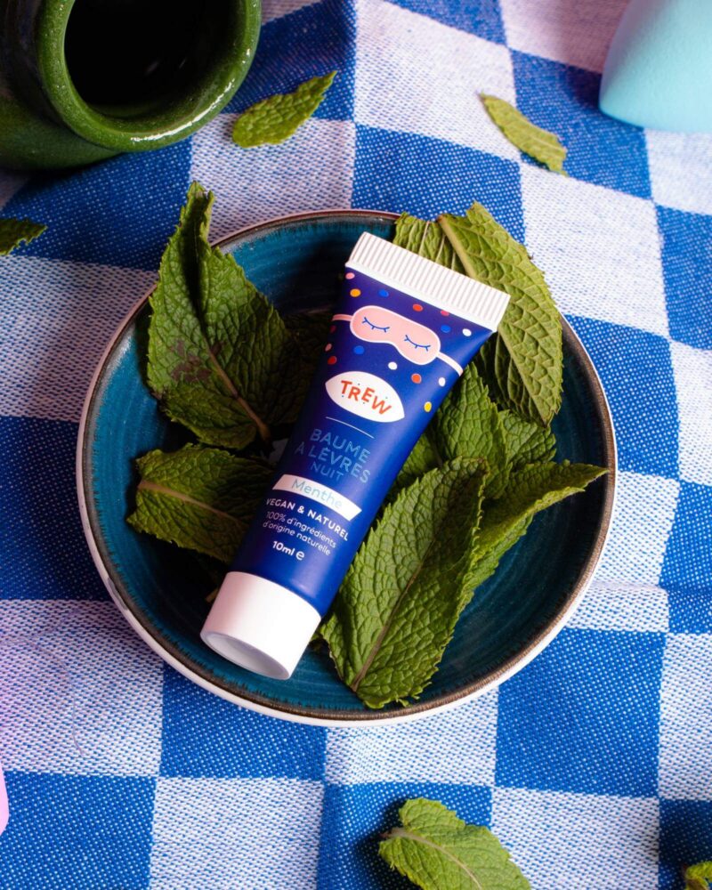 Baume à lèvres masque de nuit réparateur pour lèvres Trew Cosmetic